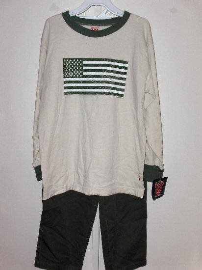 New Boys Size M Wes and Willy Putty long sleeve flag tee olive green cargo pants