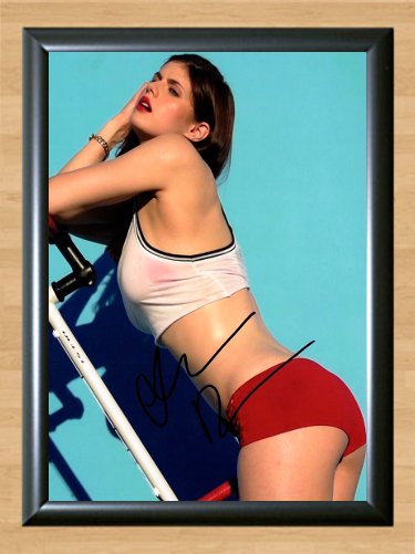 Alexandra Daddario Baywatch Signed Autographed Photo Poster Tv A