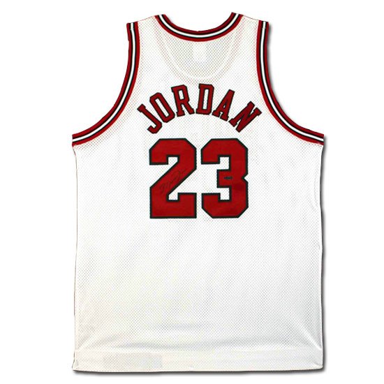 Michael Jordan Autographed Chicago Bulls Home/White Jersey (UDA)