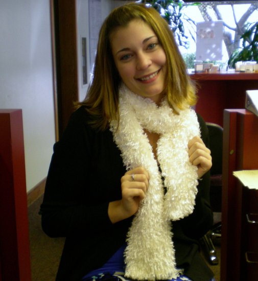 Fun fur scarf - white