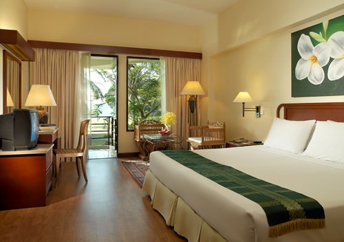 Deluxe Kinnaree guest room