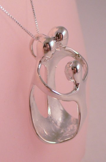 LOVING FAMILY Sterling Silver Necklace N097