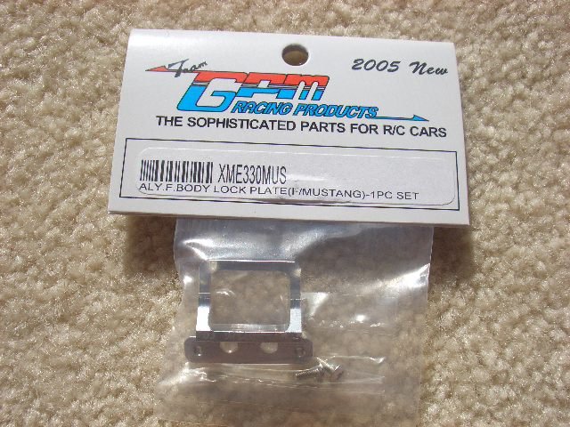 XME330MUS-Alloy front body lock plate with screws (for mustang)