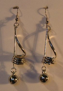 154(Inventory#) Fashion long dangling silver earrings
