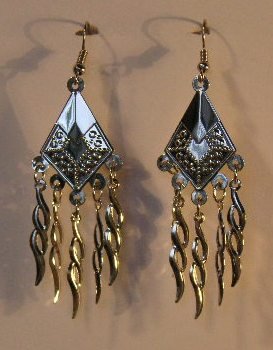 153(Inventory#) Fashion silver earrings