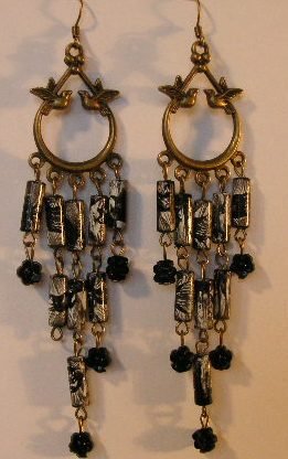 130(Inventory#) Fashion long dangling earrings