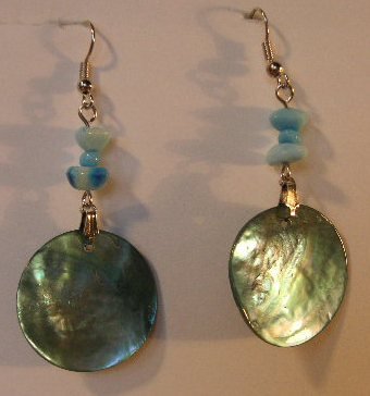 114(Inventory#) Green seashells earrings