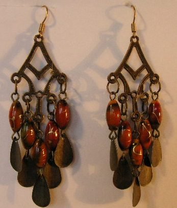 127(Inventory#) Fashion red dangling earrings
