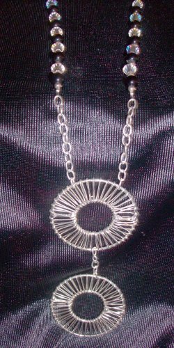 Silver Wire Donut Pendant Necklace
