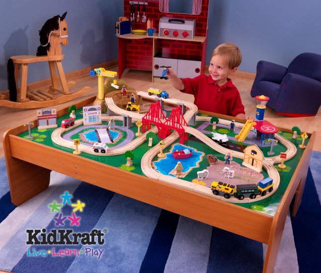 100 pc Ride around Town train set w/table Item # 17836