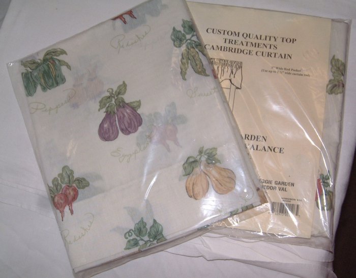 Ecru Veggie Garden Valance & 2 Tiers Curtains Lined NIP