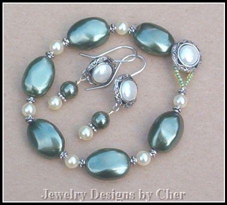 OLIVE IVORY PEARL Antique Silver Button 2PC Set