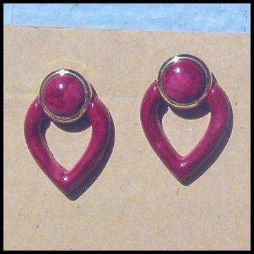 VINTAGE BURGUNDY HEARTS Goldtone Studs SALE
