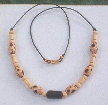 BURI WOOD & PLEATHER Unisex 18 Inch Necklace
