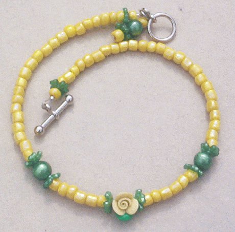 YELLOW ROSE FLOWER BEADED ANKLET Toggle Closure 10 Inches