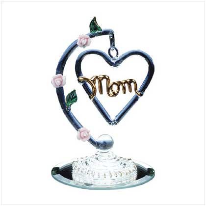 Dangling "Mom" Heart