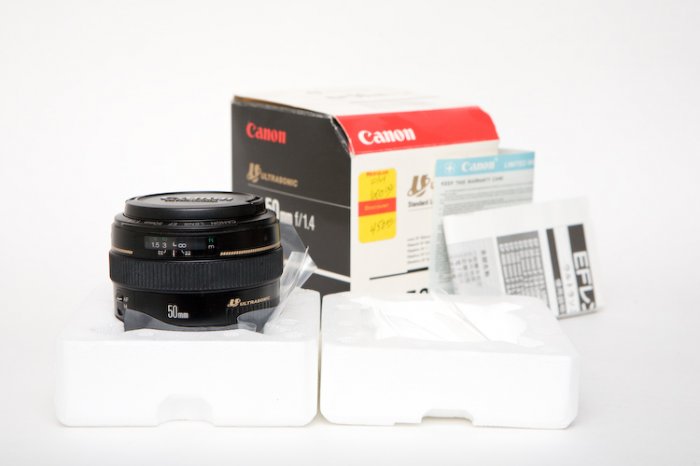 Canon 50mm f/1.4