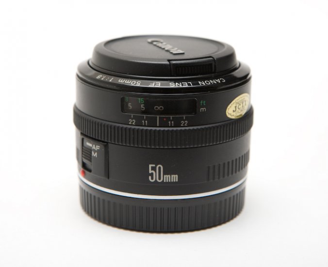 Canon EF 50mm f/1.8 Mark I (Metal Mount)