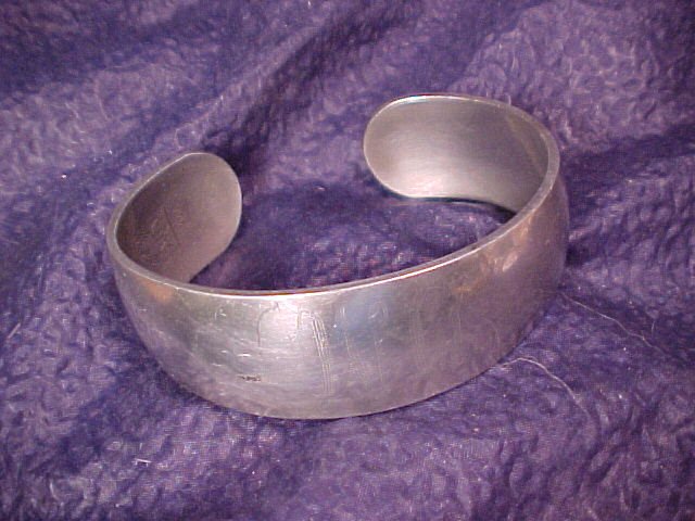 Kirk Vintage Solid PEWTER Cuff Bracelet