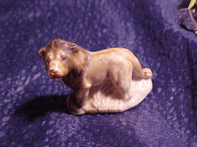 Wade England Rose Tea Figurine Whimsey 2 Tone Lion