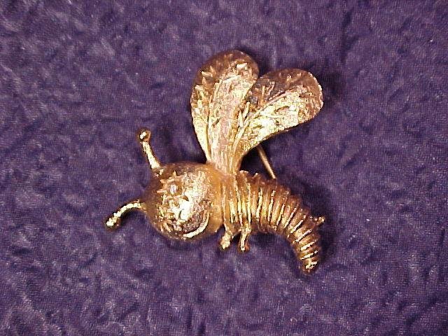 Napier Rhinestone Winking Bumblebee Bee Pin