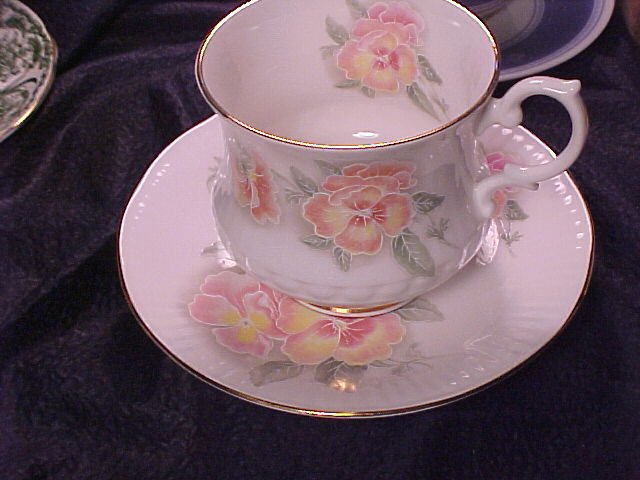 Royal Coach Pansy Pansies England Cup & Saucer FREE SHIP