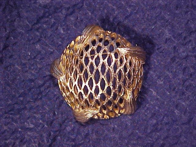Modernist Lattice Basket 1970's PIN