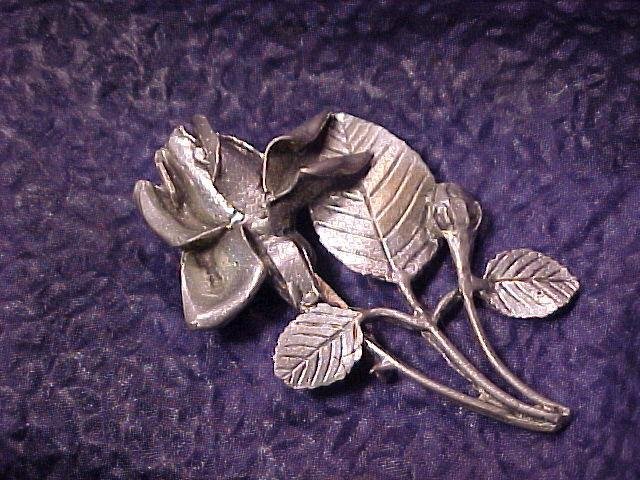Vintage Arts & Crafts Rose Pin ~ Free Shipping On All Items!!