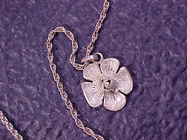 Wells Sterling Silver 16" Chain & Flower Pendant ~ Free Shipping