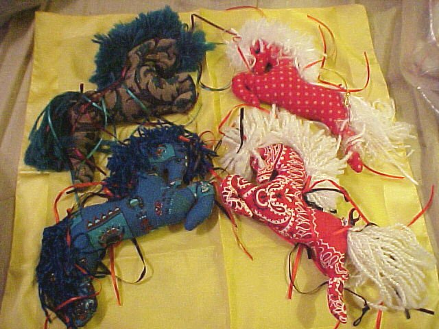 Four Enchanting Horse Decorations Fan Christmas - Free shipping