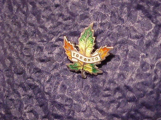 Sterling Silver Guilloche Enamel Maple Leaf Pin