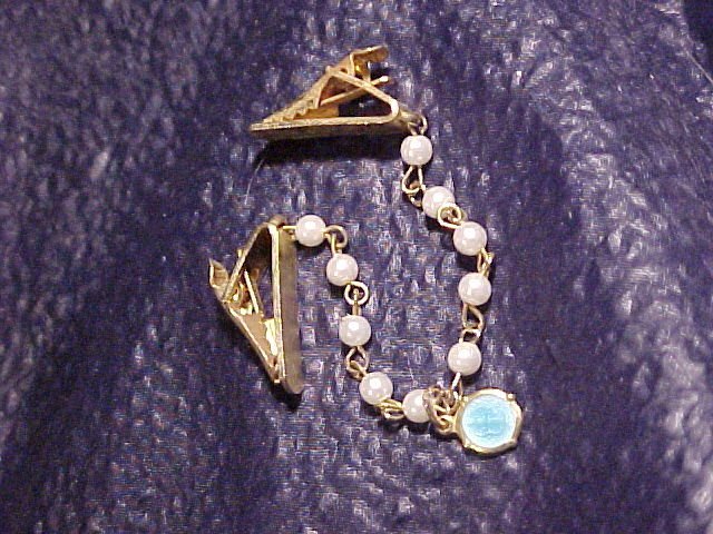 Madonna & Faux Pearl Vtg Sweater Guard Clips