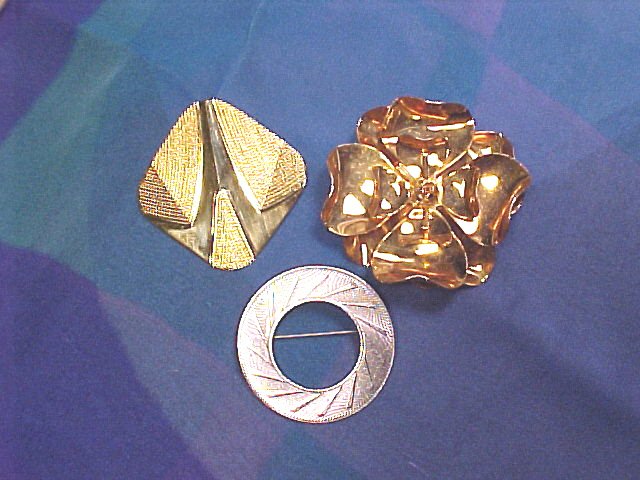 Scarf Skirt Sweater Clip Clips ~ Lot of 3