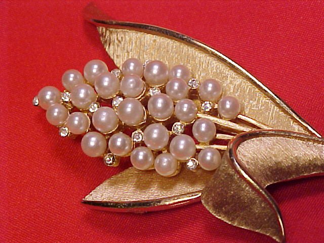 Vintage Crown Trifari Rhinestone & Faux Pearl Costume Pin