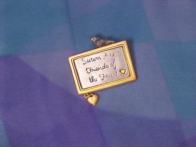 Sisters Are Friends of The Heart Marjolein Bastin PIN
