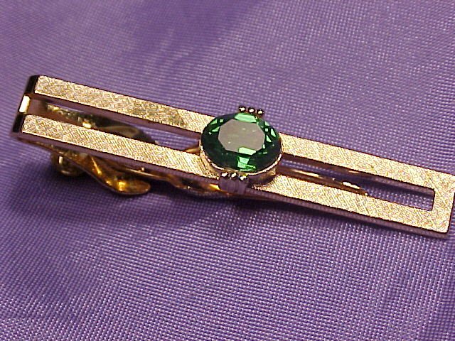 Swank Peridot Green Crystal Tie Scarf Skirt Clip Clasp