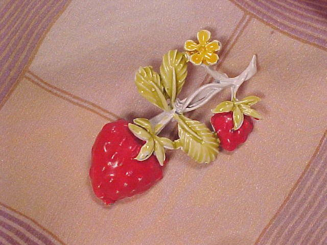 Strawberry Enamel Pin Vintage Costume Jewelry Brooch