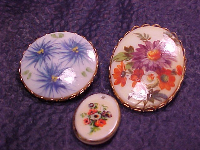 Flower Floral Cameo Pin Lot 3 Pins Pendant Vtg Jewelry ~ FREE SHIPPING