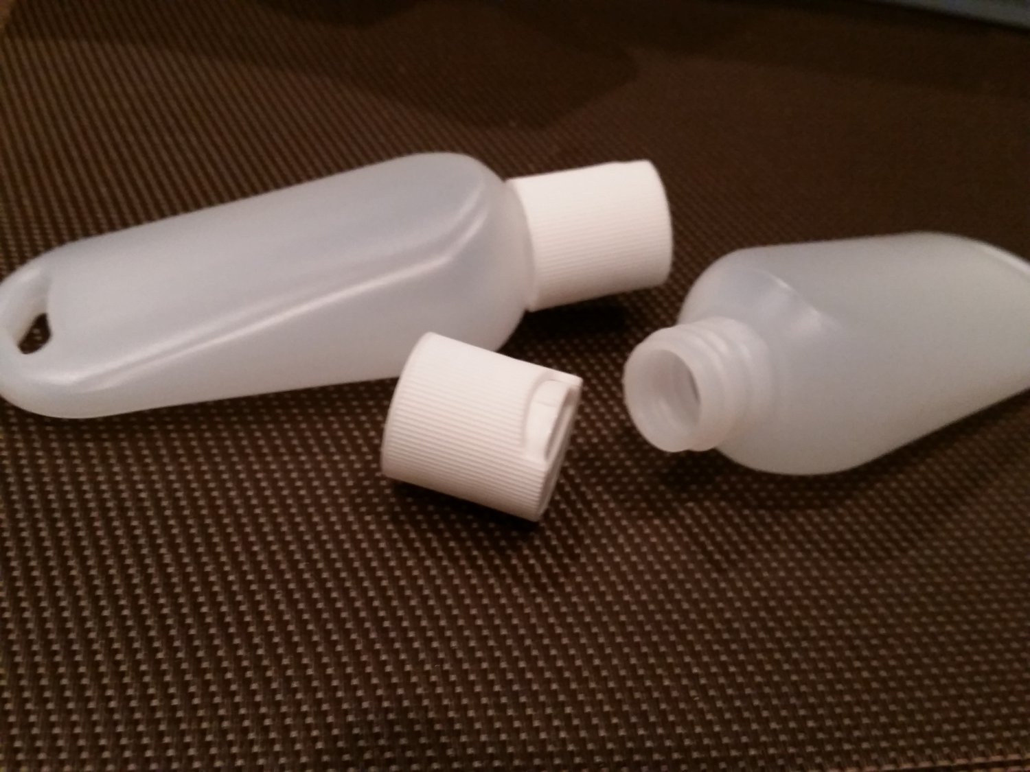 Opaque HDPE plastic Lotion Dispensers- (100)Tottle Malibu bottle plastic bottles