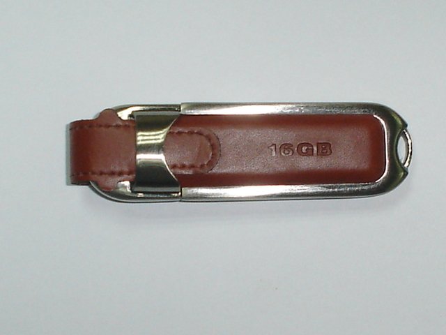 16GB Flash drive USB 2.0 A lot of 25