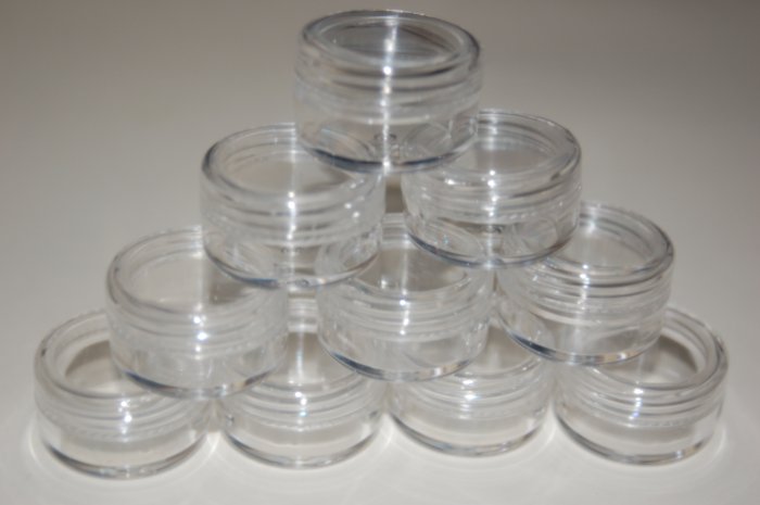 10 NEW CLEAR 5 gram jars (no sifters)