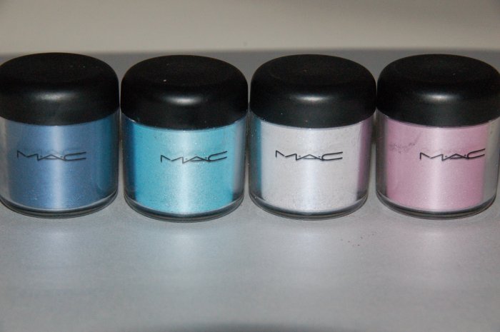 MAC Pigment Samples "Naughty Nautical Collection Set"