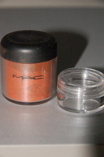 MAC Pigment Samples "Off the Radar" Rushmetal Collection (LE)
