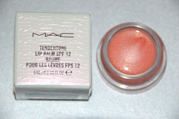 MAC Tendertone "Honey Bare" Brand New (sold out online)