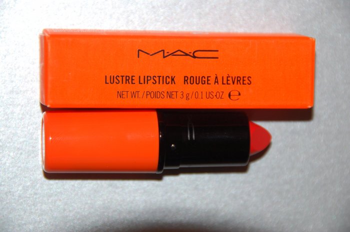 MAC Lipstick "Electro" NEO SCI FI COLLECTION!!