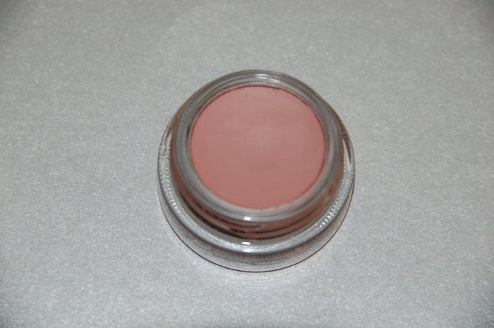 MAC Paint Pot "Girl Friendly" (1/5 tsp) sample~~