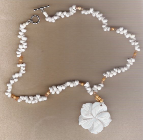 White Mother of Pearl Flower Pendant Handcrafted 17 1/2 inch Necklace