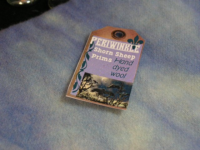 Hand Dyed Rug Hooking Wool w/Lanolin~PERIWINKLE~Shorn Sheep~Fat Quarter~FREE US SHIP