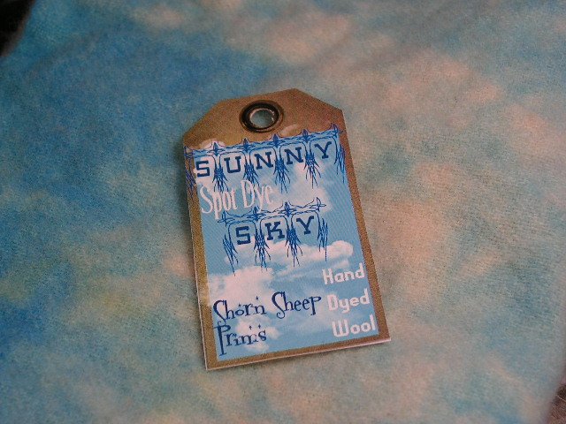 Hand Dyed Rug Hooking Wool w/Lanolin~SUNNY SKY BLUE SPOT DYE~Shorn Sheep~Fat Quarter~FREE US SHIP