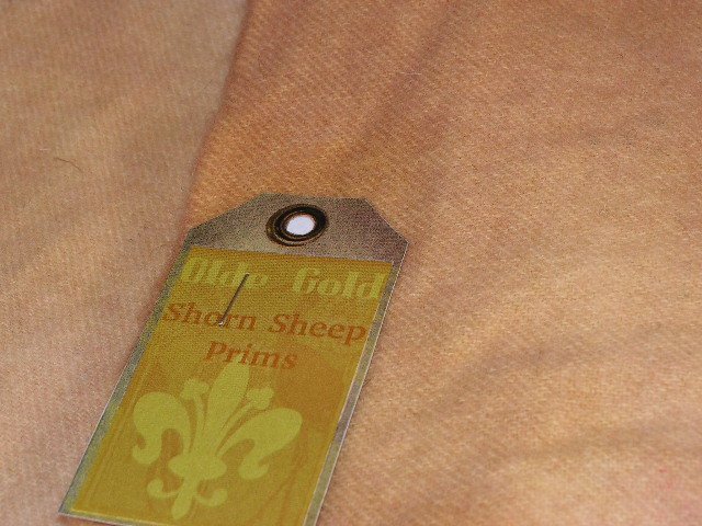 OLDE GOLD - Hand Dyed Lanolin Wool - Rug Hook, Quilt, Penny Rug - Shorn Sheep - Free US Ship